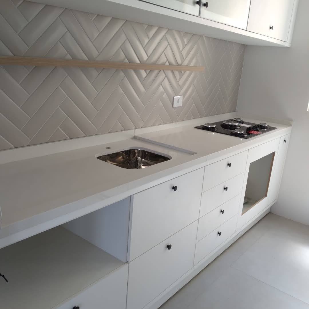 Cozinha com Espinha de Peixe