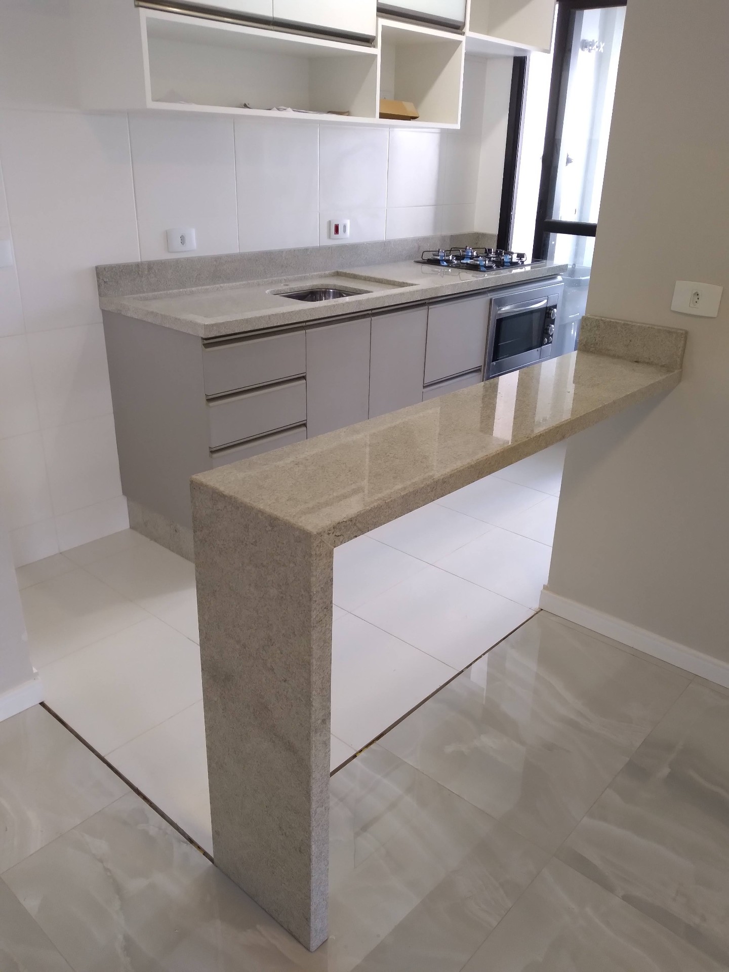 Península Bar em Branco Itaúnas