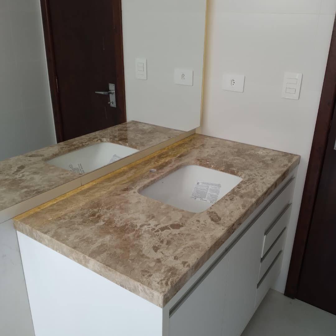 Banheiro Travertino Bahia