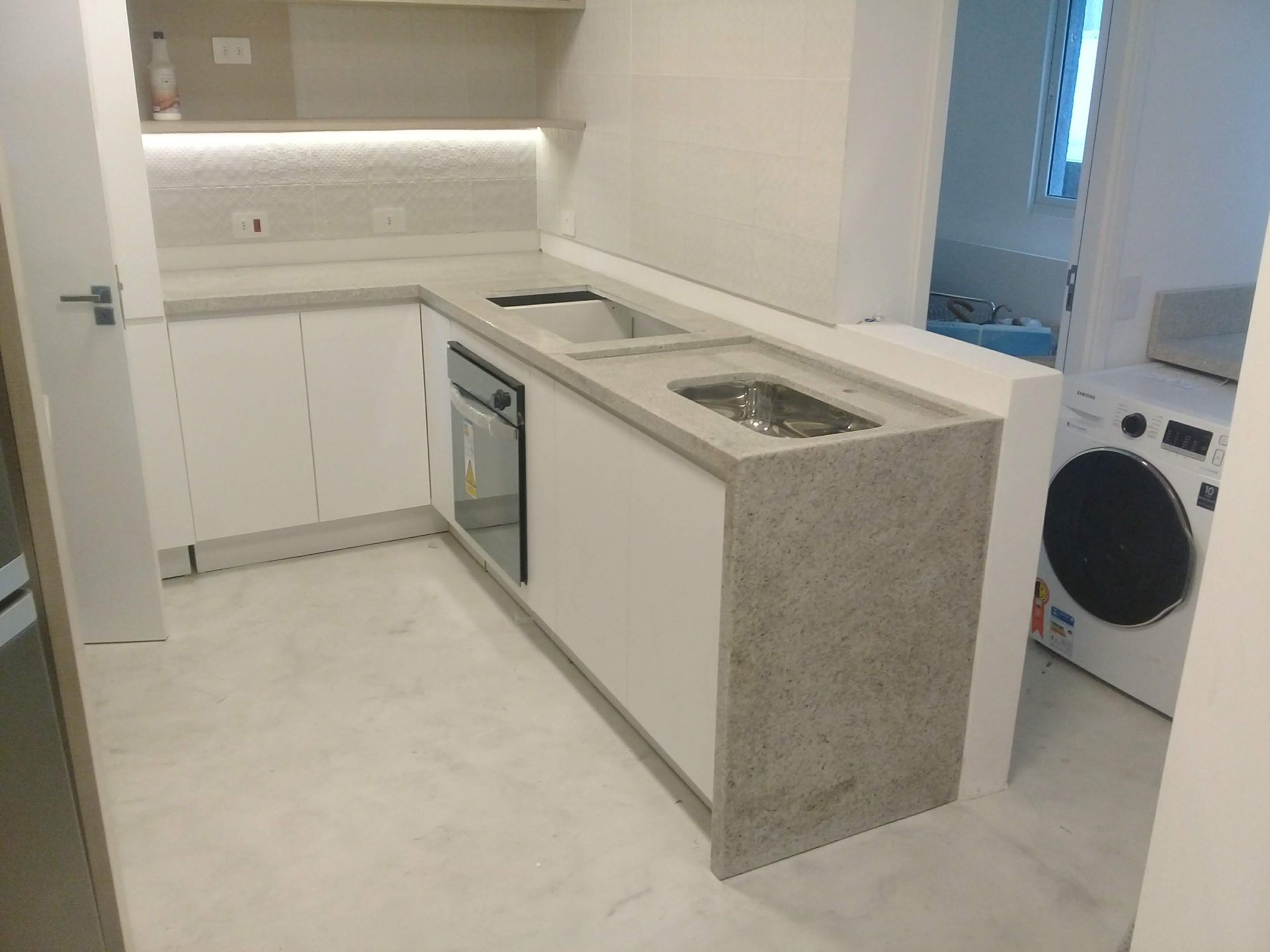 Cozinha Compacta com Lavanderia