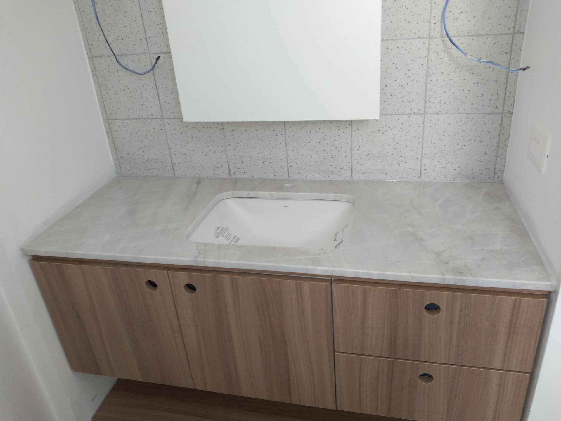 Banheiro Mármore Branco Paraná