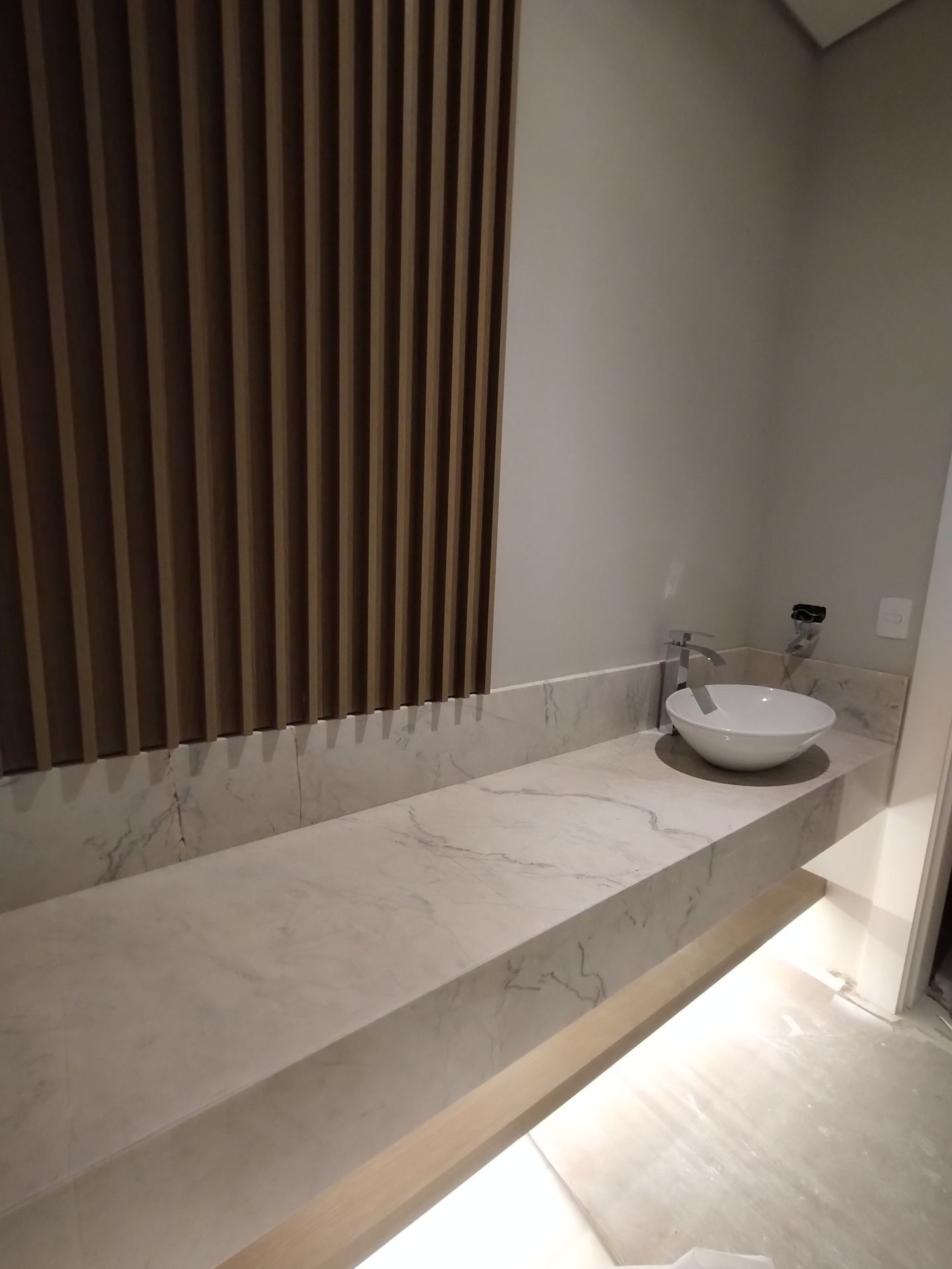 Banheiro Mármore Branco Paraná