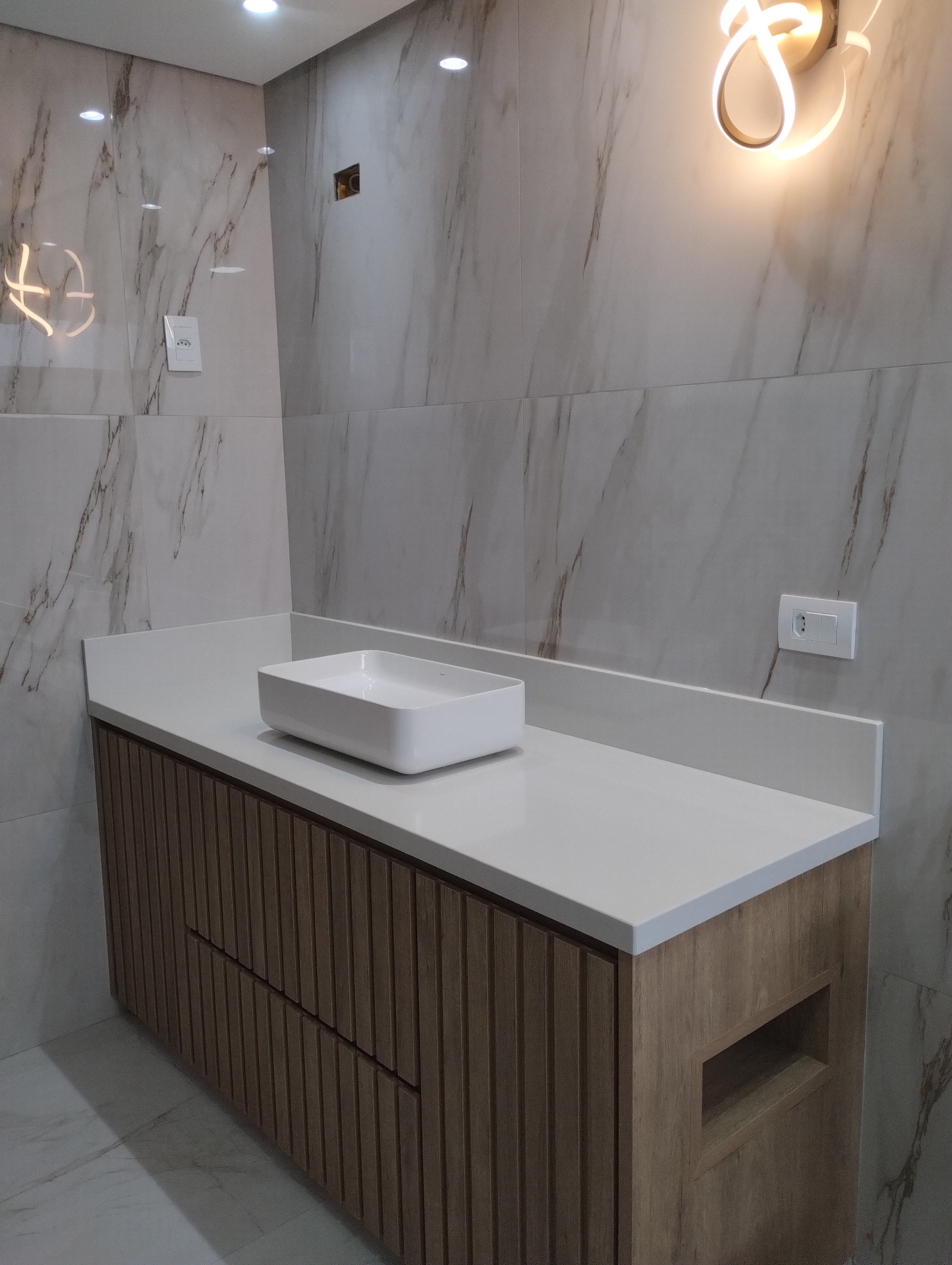 Banheiro Quartzo Branco